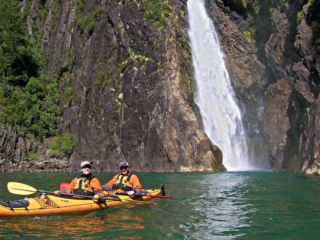Mitico Puelo Lodge Las Gualas Exterior foto