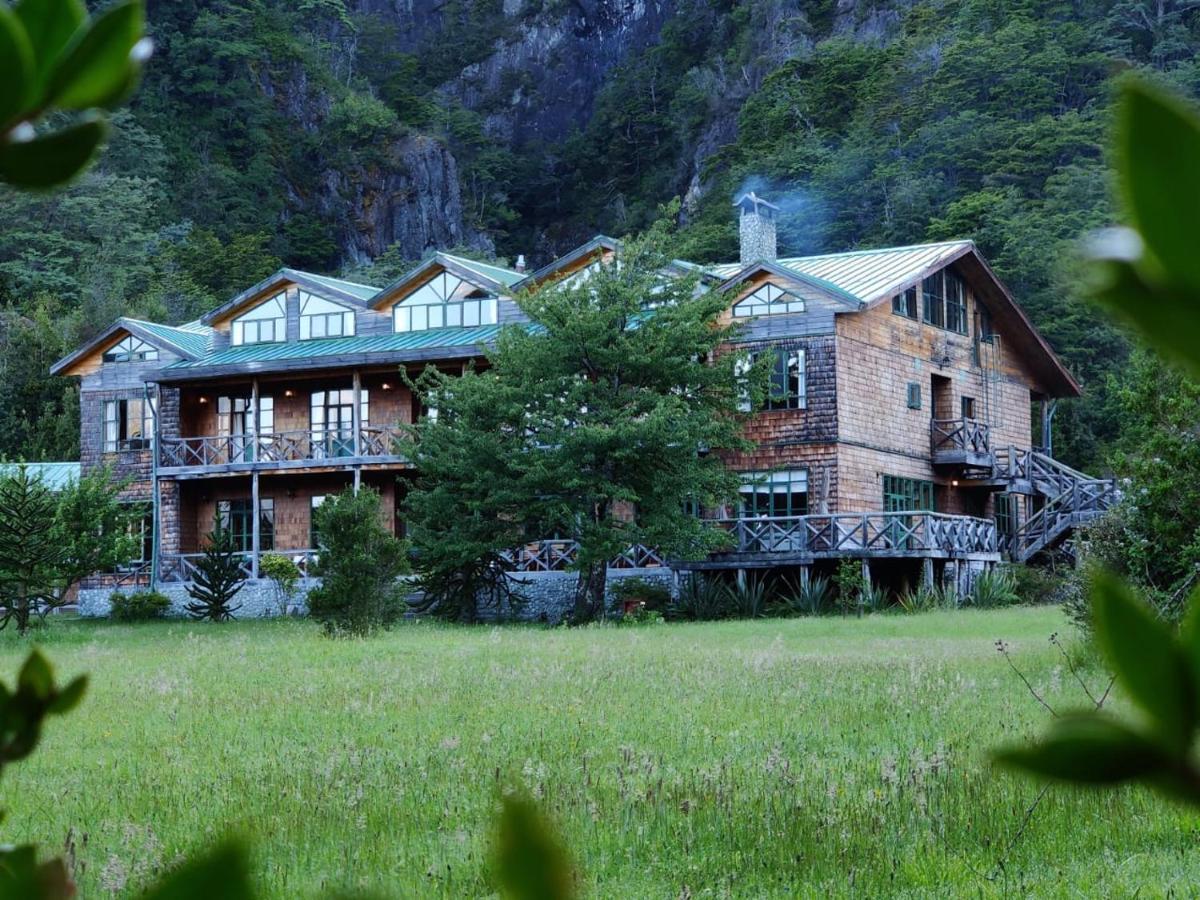 Mitico Puelo Lodge Las Gualas Exterior foto